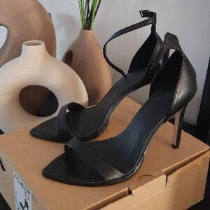 ZARA Basic Black Leather Heels Size: EUR 39 (US 8)